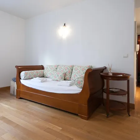 Nice Studio In The Center Of Paris Capucines Appartamento Parigi