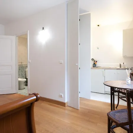Nice Studio In The Center Of Paris Capucines