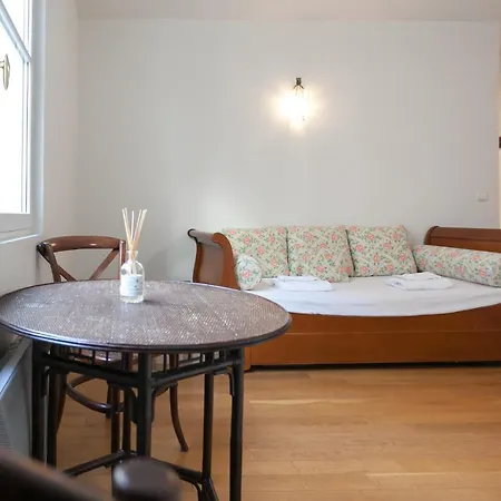 Apartment Nice Studio In The Center Of Paris Capucines *